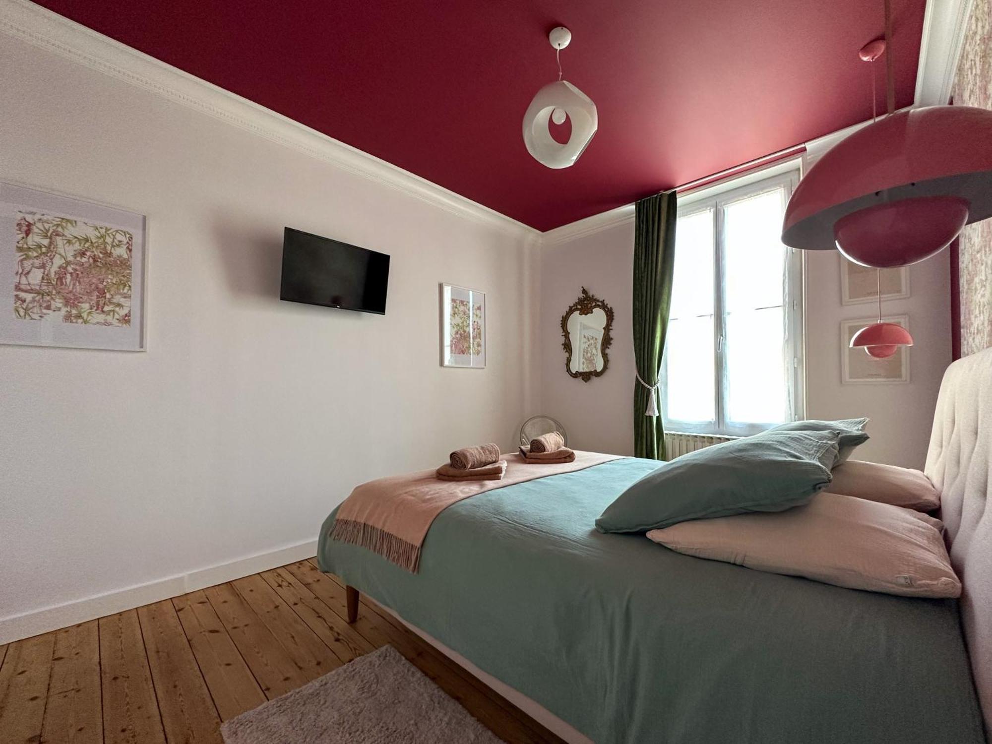 Nouvelle Vague Hotel Фура Стая снимка