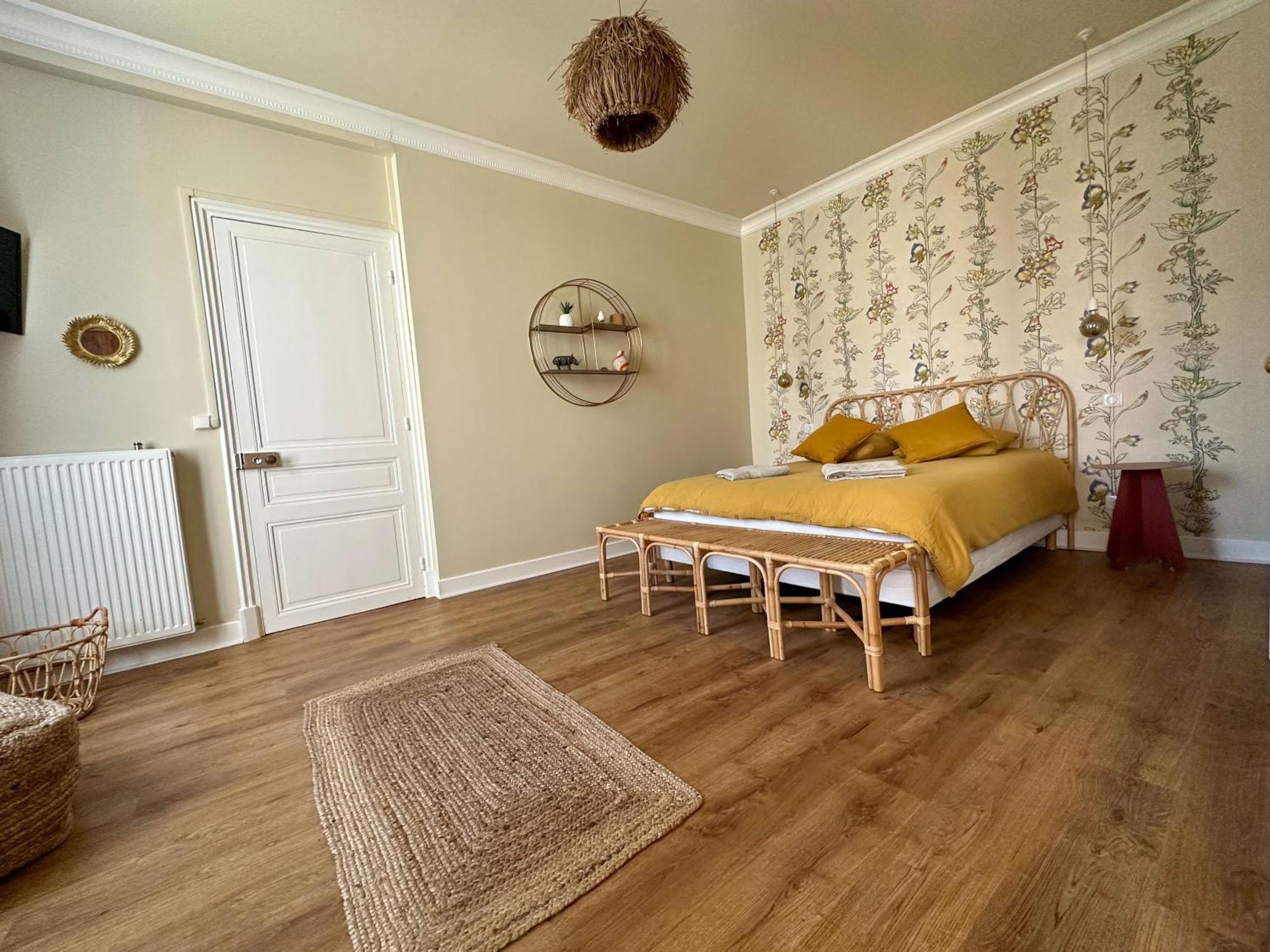 Nouvelle Vague Hotel Фура Стая снимка